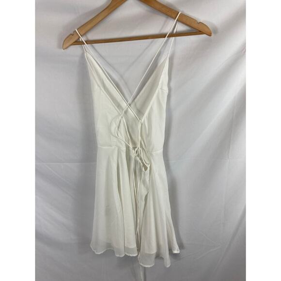 ASOS DESIGN cami wrap mini dress with lace-up back in white size 8 - Picture 4 of 7